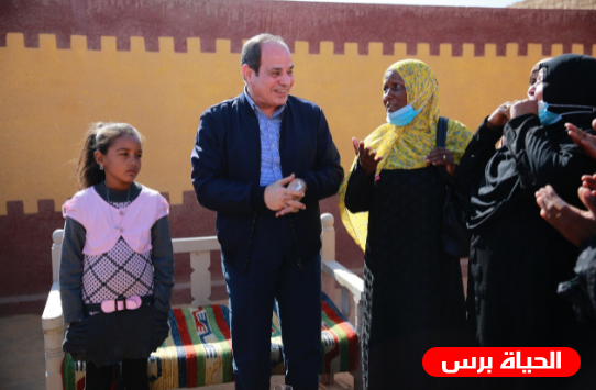السيسي يزور المناطق المتضررة من السيول في اسوان